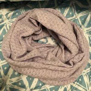 Infinity scarf